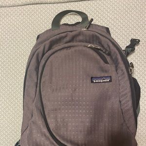 18L Patagonia Daypack/ Backpack